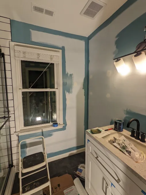 The edges of the room are now much more colorful